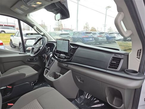 Used 2023 Ford Transit 350 XLT image 16