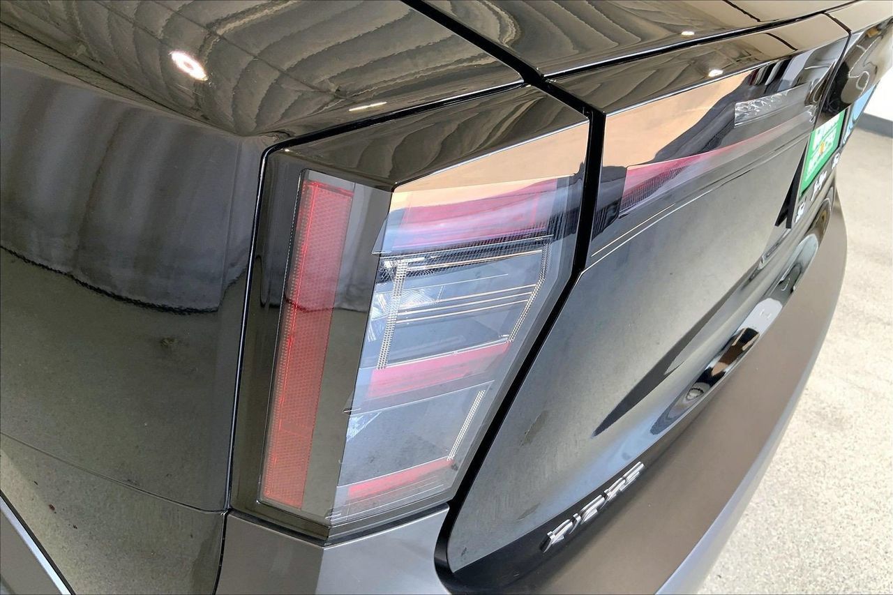 Used 2026 Nissan Kicks S FWD image 29