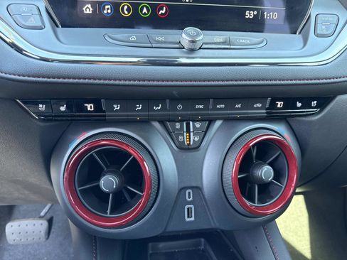 Used 2024 Chevrolet Blazer RS w/ Driver Confidence II Package image 27