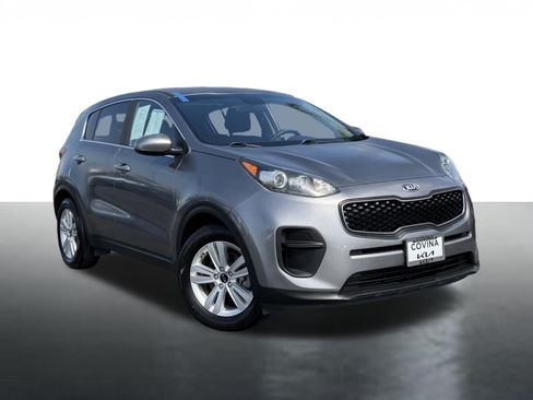 Used 2018 Kia Sportage LX FWD image 1