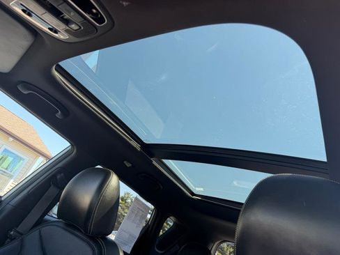 Used 2014 Kia Soul + w/ Primo Package FWD image 20