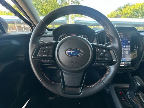 Used 2024 Subaru Crosstrek 2.5i Limited AWD/4WD image 15