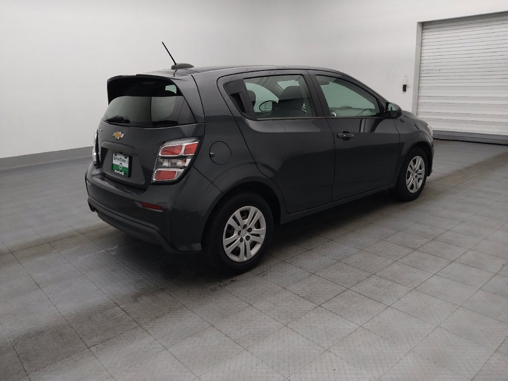 Used 2020 Chevrolet Sonic LT FWD image 10