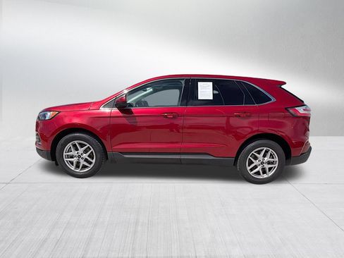 Used 2024 Ford Edge SEL AWD/4WD image 9