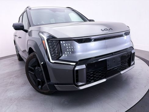 Used 2024 Kia EV9 GT-Line image 10