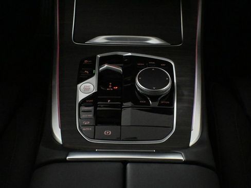 New 2026 BMW X5 xDrive40i AWD/4WD image 25