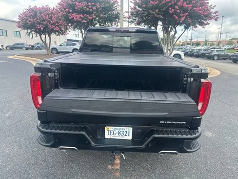 Used 2019 GMC Sierra 1500 Denali w/ Denali Ultimate Package AWD/4WD image 11