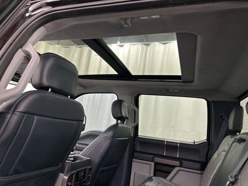 Used 2022 Ford F350 Limited image 25