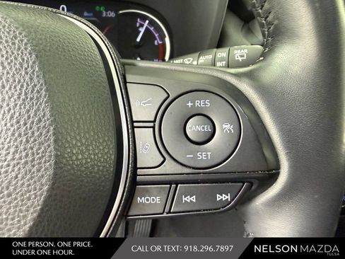 Used 2019 Toyota RAV4 Limited w/ Cold Weather Package AWD/4WD image 27