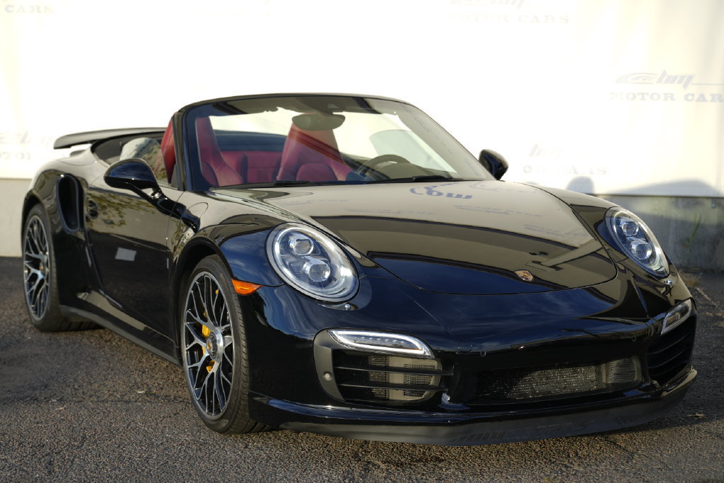 Used 2014 Porsche 911 Turbo S AWD/4WD image 2