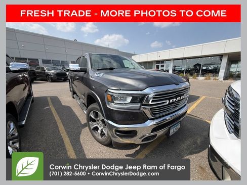 Used 2022 RAM 1500 Laramie AWD/4WD image 1