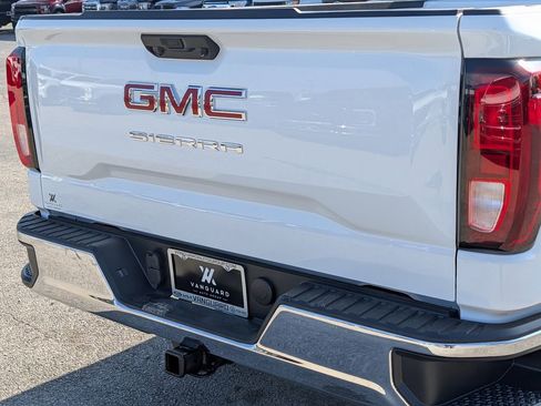 New 2026 GMC Sierra 1500 Pro image 8