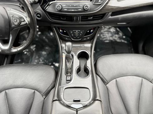 Used 2017 Buick Envision Essence FWD image 17