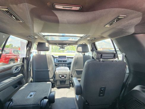 Used 2023 Chevrolet Tahoe High Country AWD/4WD image 7