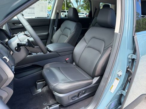New 2026 Nissan Pathfinder SL FWD image 28