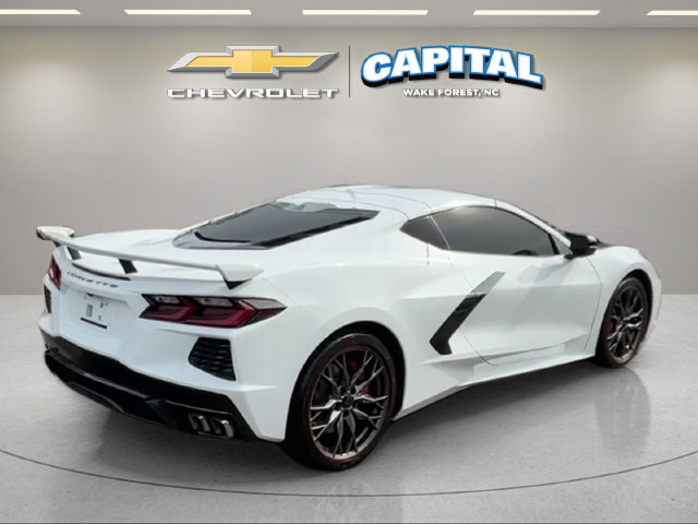 Used 2025 Chevrolet Corvette Stingray Preferred Cpe w/ Z51 Performance Package RWD image 4