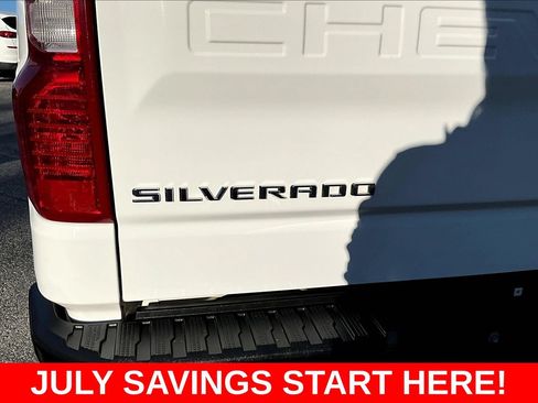 Used 2025 Chevrolet Silverado 1500 W/T w/ WT Value Package AWD/4WD image 31