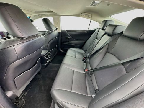 Used 2021 Lexus ES 350 w/ Accessory Package 2 FWD image 16