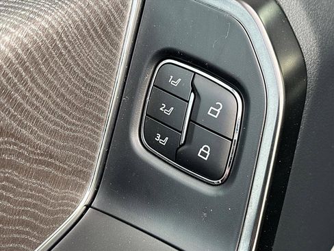 Certified 2023 Ford F150 Platinum w/ Equipment Group 701A High image 19