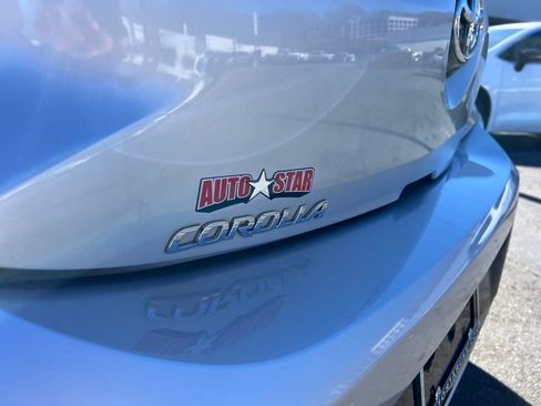 Used 2022 Toyota Corolla XSE image 35