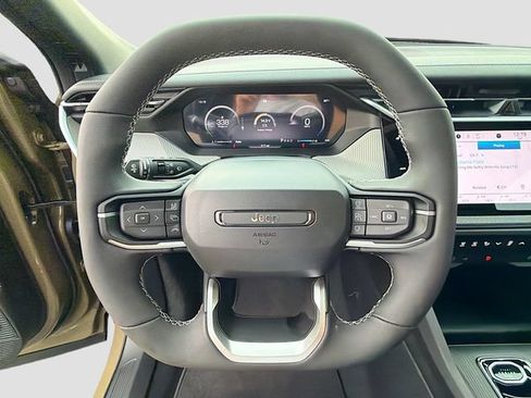 New 2026 Jeep Cherokee Laredo AWD/4WD image 11