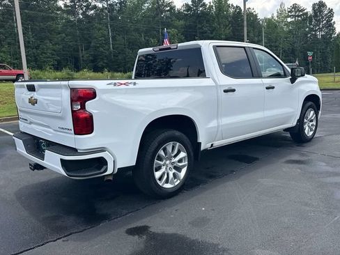Certified 2023 Chevrolet Silverado 1500 Custom AWD/4WD image 8