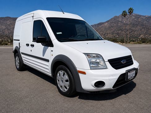 Used 2013 Ford Transit Connect XLT FWD image 1