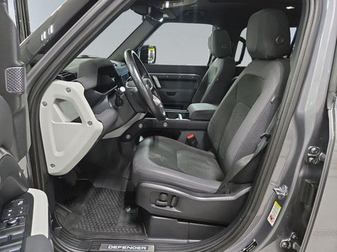 Used 2022 Land Rover Defender 110 X-Dynamic SE AWD/4WD image 7