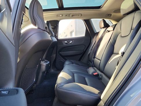 Certified 2023 Volvo XC60 B6 Ultimate image 10