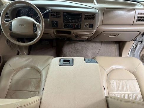 Used 2000 Ford F250 4x4 SuperCab Super Duty image 2