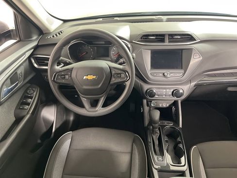 Used 2023 Chevrolet TrailBlazer LT image 5