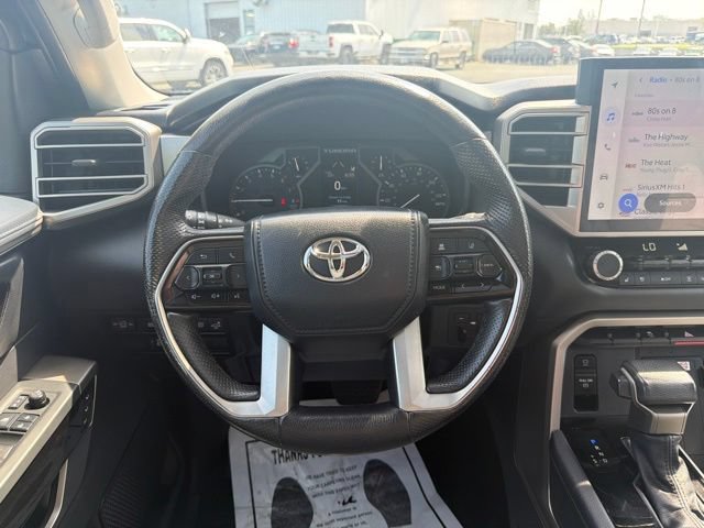 Used 2022 Toyota Tundra Limited AWD/4WD image 14