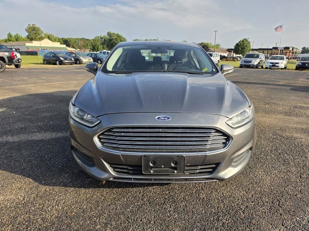 Used 2014 Ford Fusion SE FWD image 14