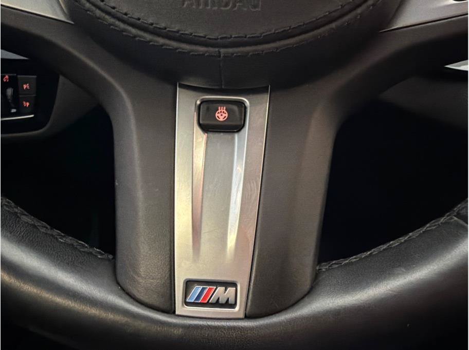 Used 2021 BMW 540i w/ M Sport Package RWD image 19