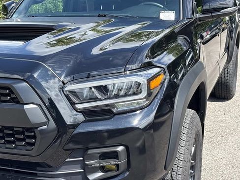 Used 2021 Toyota Tacoma TRD Pro AWD/4WD image 9