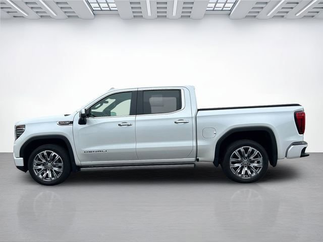 Used 2024 GMC Sierra 1500 Denali AWD/4WD image 7