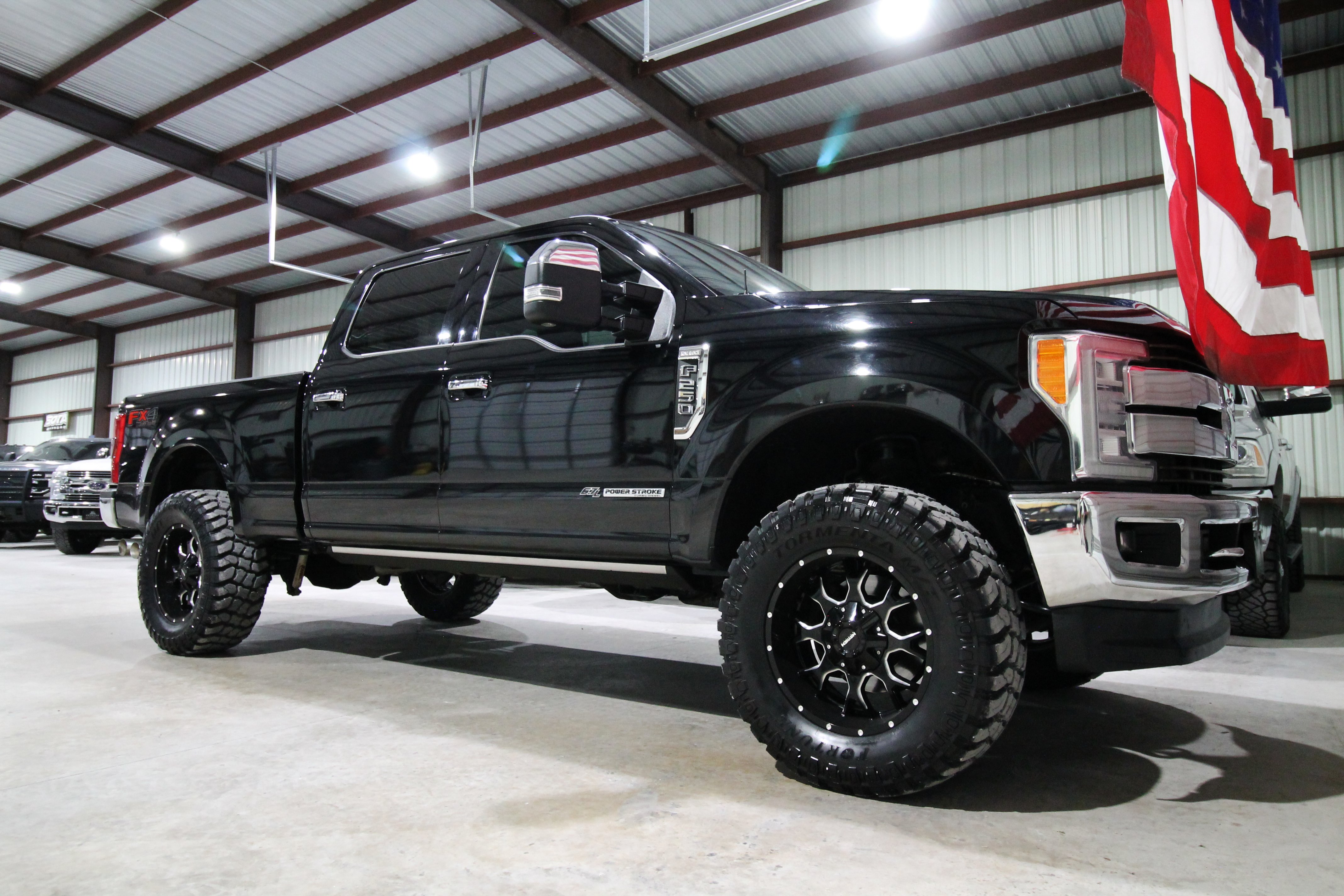 Used 2017 Ford F250 King Ranch w/ King Ranch Ultimate Package AWD/4WD image 17