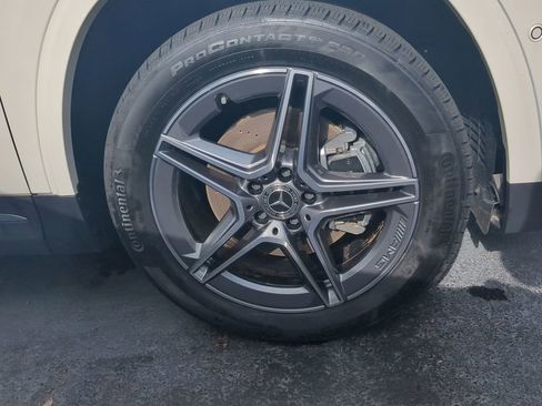 Used 2024 Mercedes-Benz GLA 250 4MATIC image 23