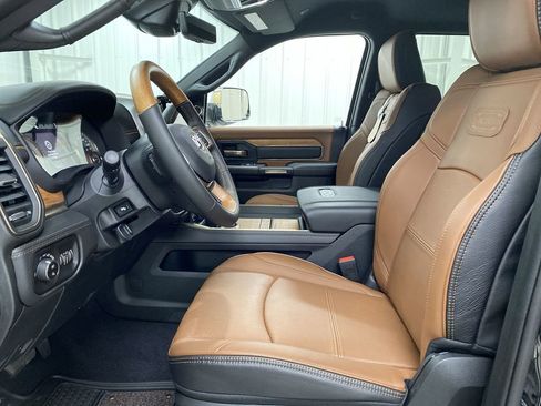 Used 2022 RAM 2500 Limited image 11