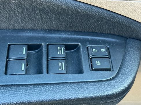 Used 2022 Honda Pilot EX-L image 11