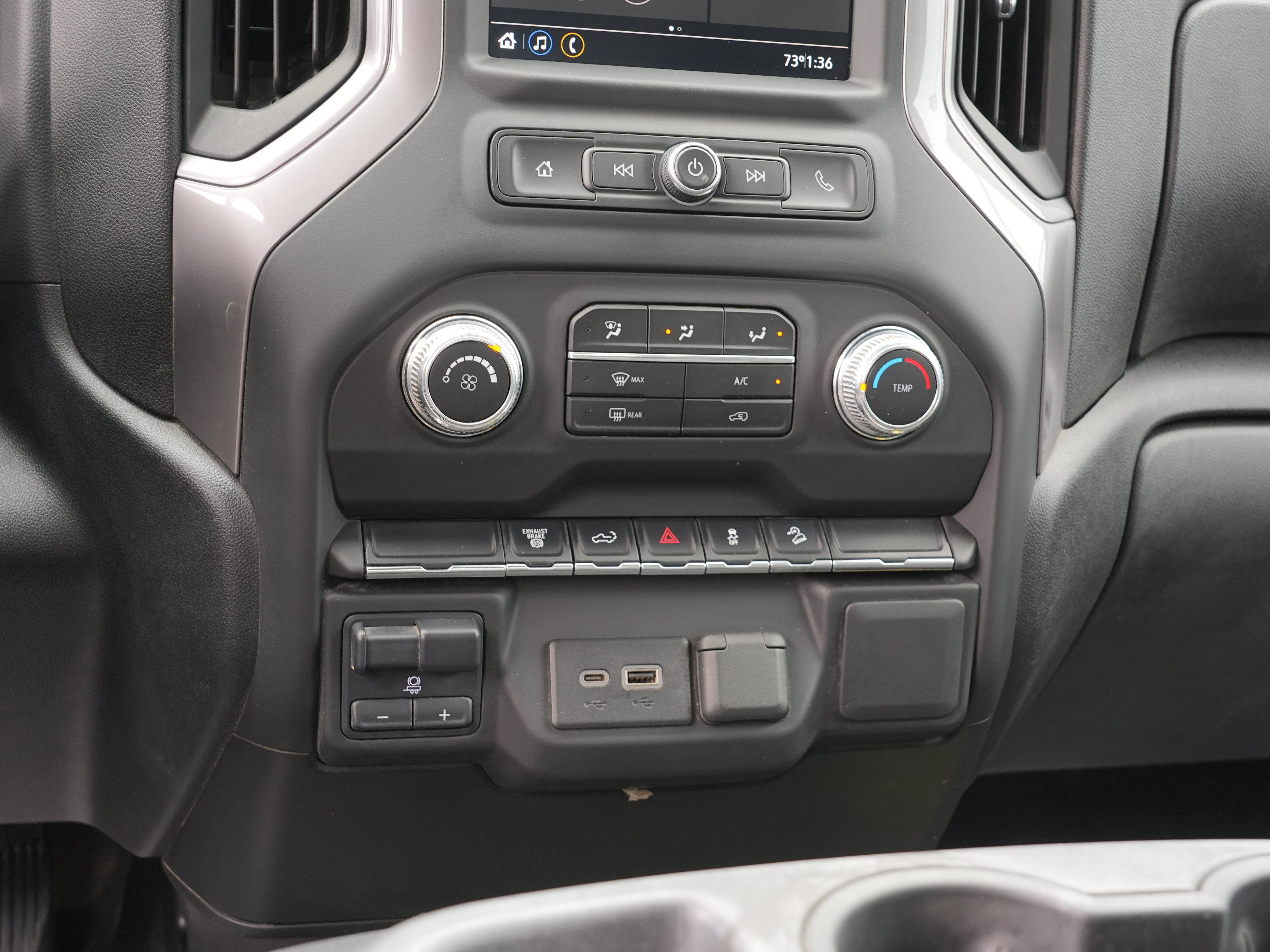 Used 2021 GMC Sierra 2500 4x4 Crew Cab w/ Convenience Package image 26