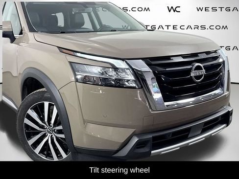 Used 2023 Nissan Pathfinder Platinum FWD image 50