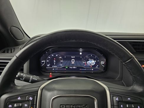 Used 2022 GMC Yukon Denali w/ Max Trailering Package image 36