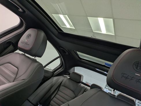 Used 2025 Alfa Romeo Giulia AWD w/ Driving Assist Package image 22