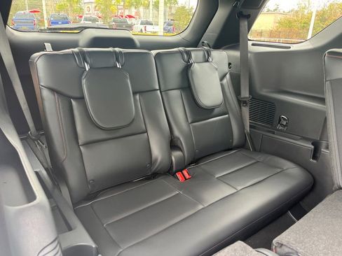 New 2026 Ford Explorer ST-Line image 33