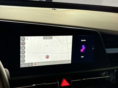 Certified 2023 Kia Niro Wind FWD image 17