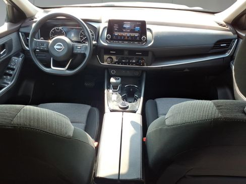 Used 2023 Nissan Rogue SV AWD/4WD image 9