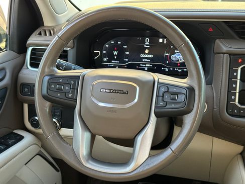 Certified 2023 GMC Yukon XL Denali RWD image 27