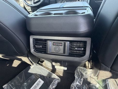 New 2026 Ford F250 Platinum AWD/4WD image 16