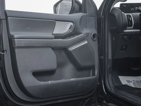 Used 2025 Ford Expedition Active image 52